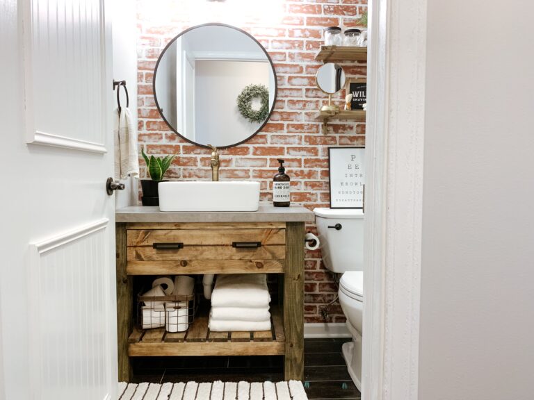 DIY Rustic Bathroom Vanity