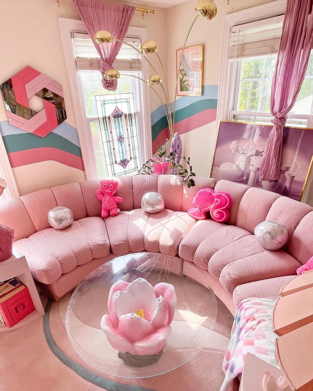 Girly Apartment Decor Ideas