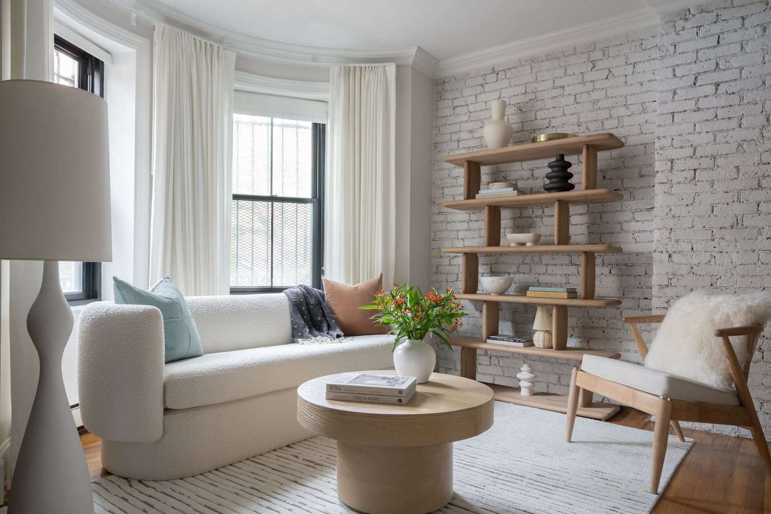 Modern Living Room Decor